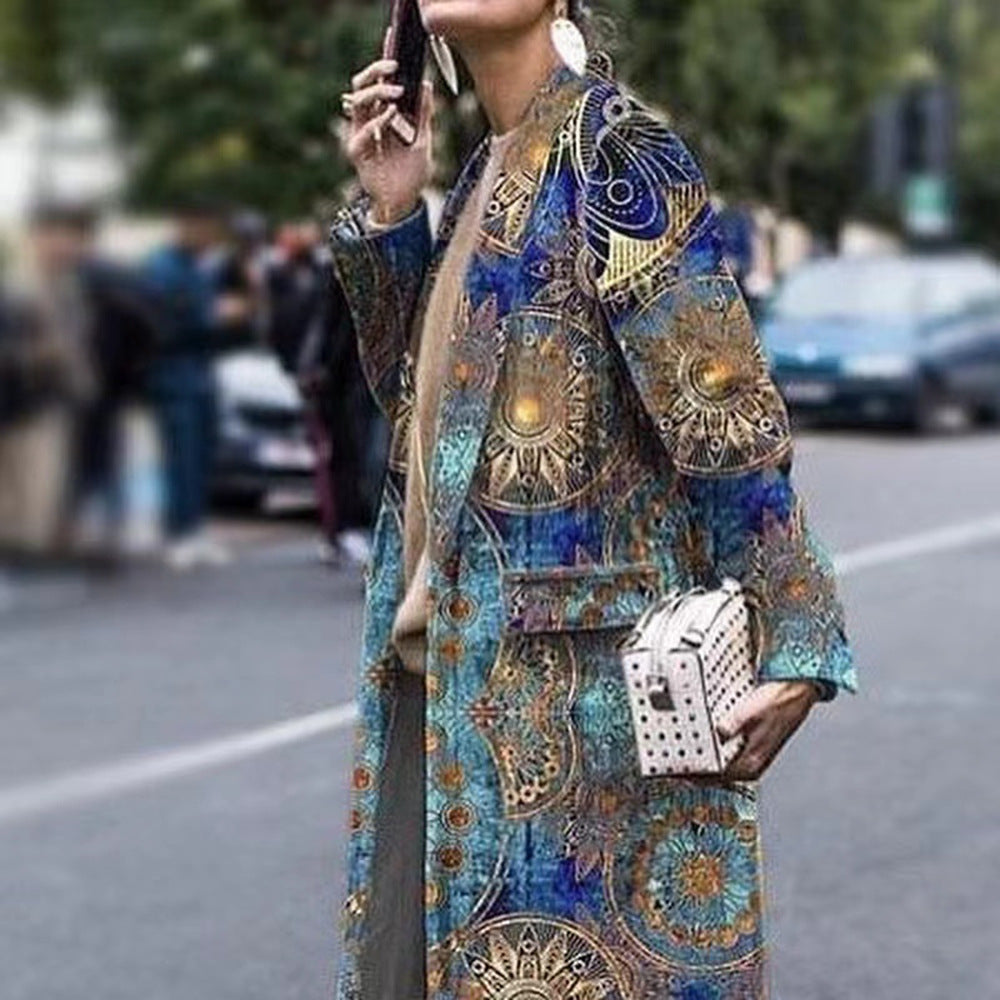Women's decorative coat with art print and deep collar, size