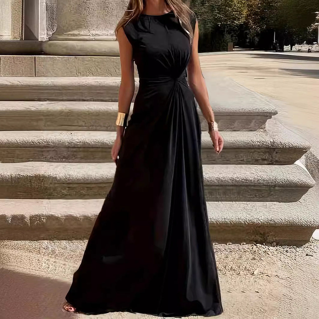 Women's elegant evening dress with chic pleats and figure-hugging cut, size [size missing]