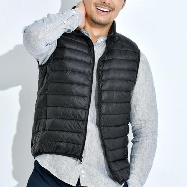 Valenzora | Comfortable lightweight vest with zipper and pockets
