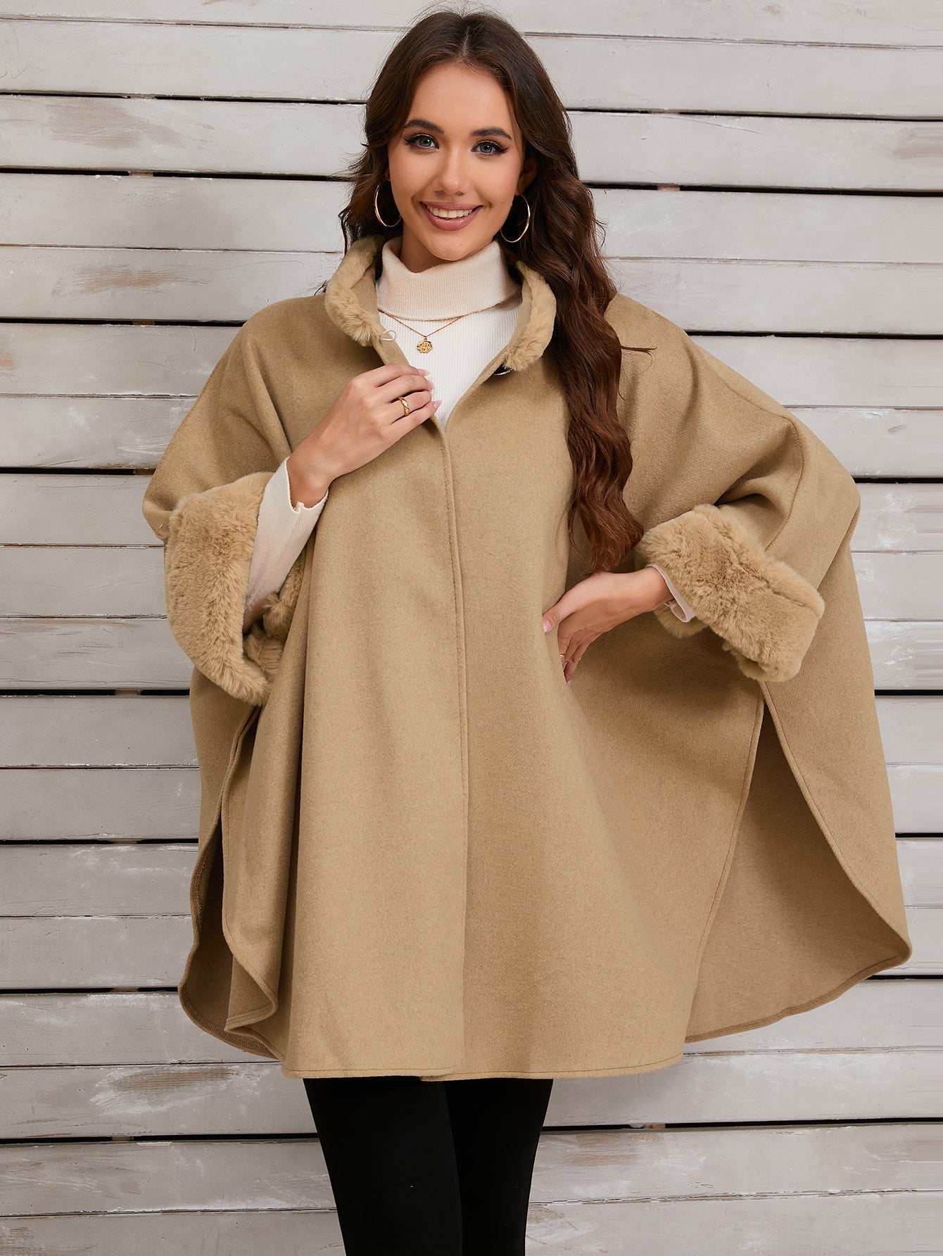 Women's Oversized Hugging Poncho with Cozy Lining, Size