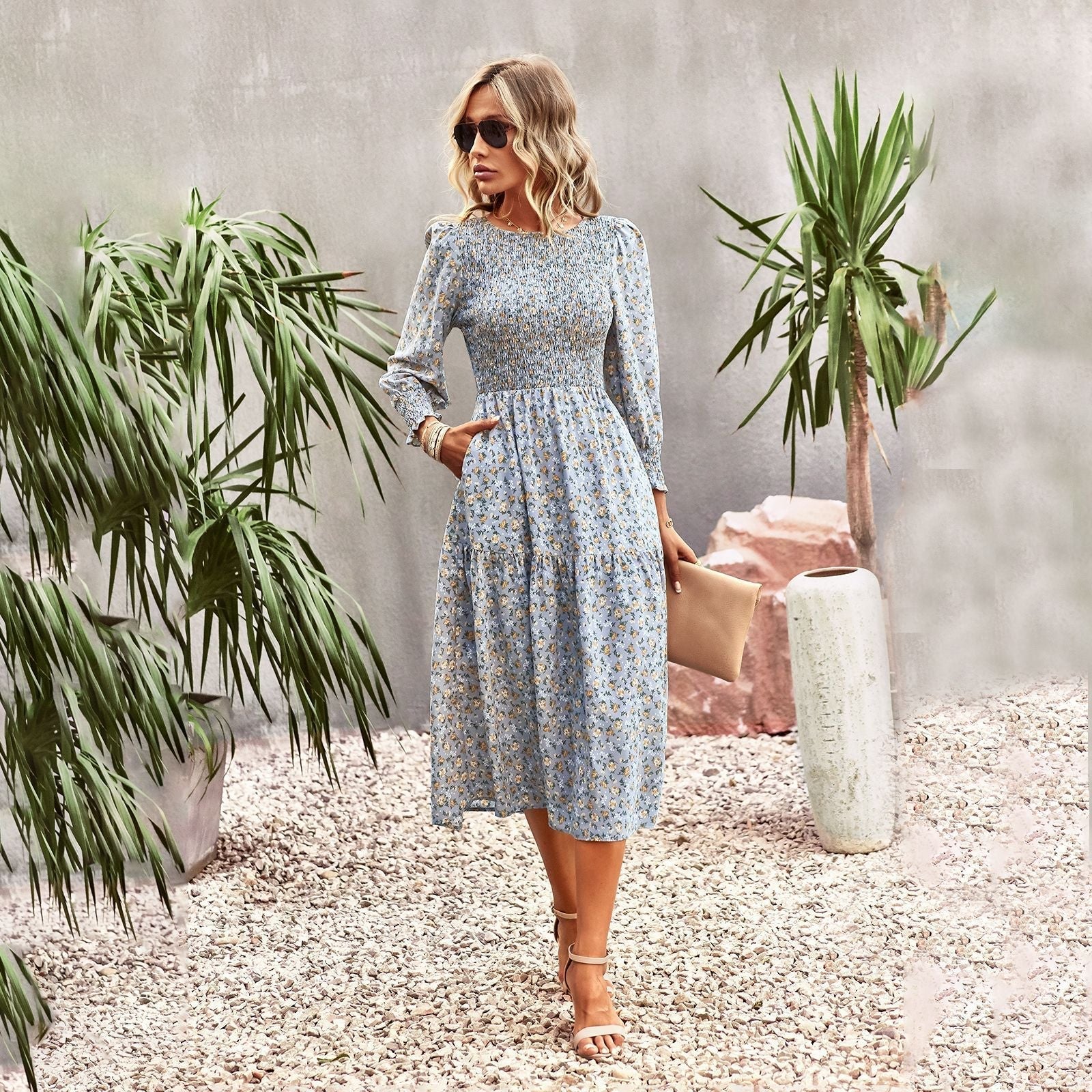 Florales Midikleid für Damen mit Raffung in der Taille und langen Ärmeln, Größe