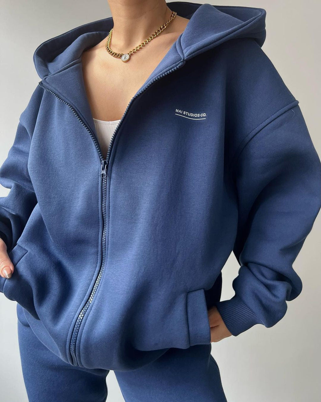 Damen Freizeit-Oversized-Kapuzenpullover mit durchgehendem Reißverschluss und praktischen Kängurutaschen, Größe S