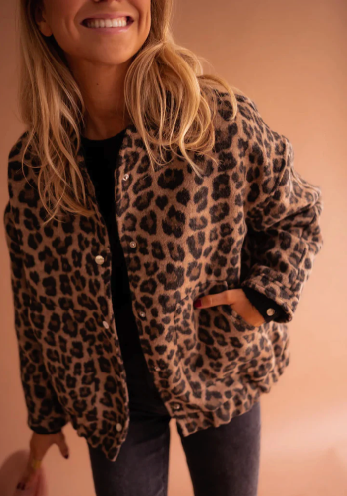 Valenzora | Leopard Bomber Jacket