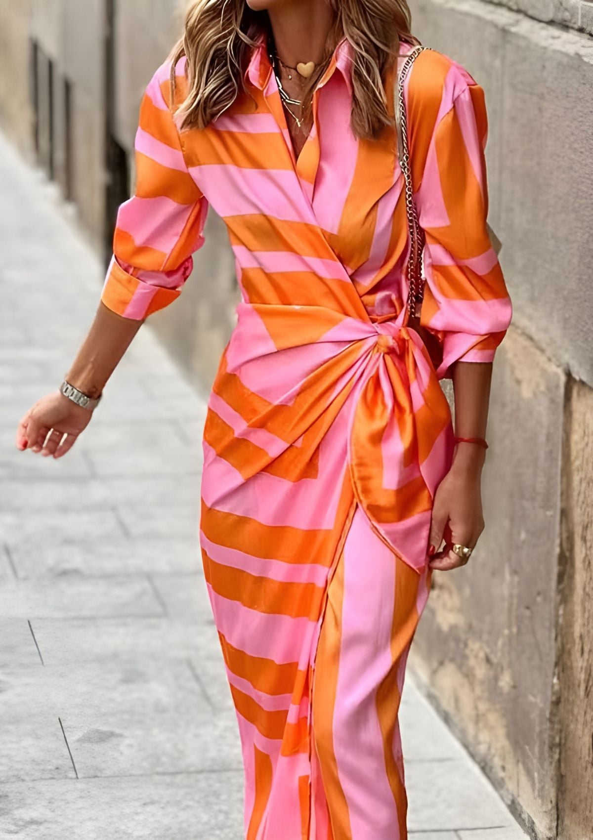 Valenzora | Gestreiftes Wickelkleid