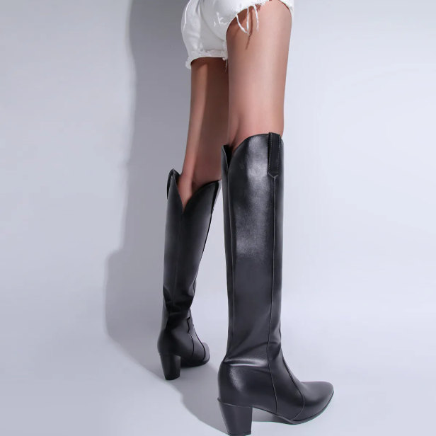 Valenzora - Women's boots with a pointed toe