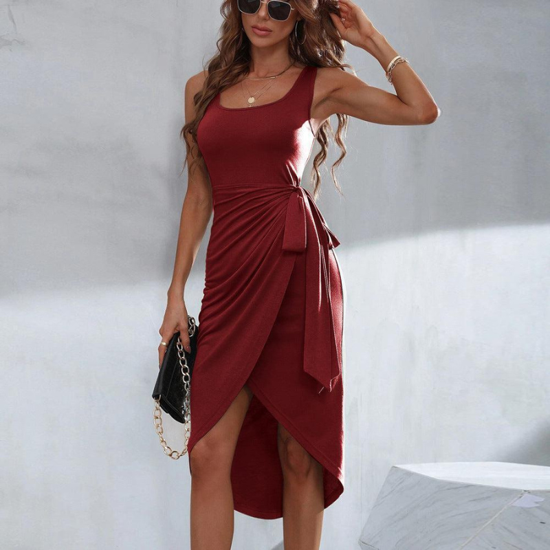 Valenzora | Elegant midi dress with asymmetrical tie belt