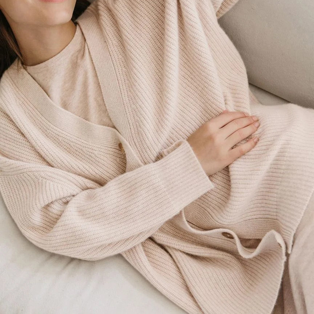 Valenzora | Oversized cardigan for women with luxurious comfort