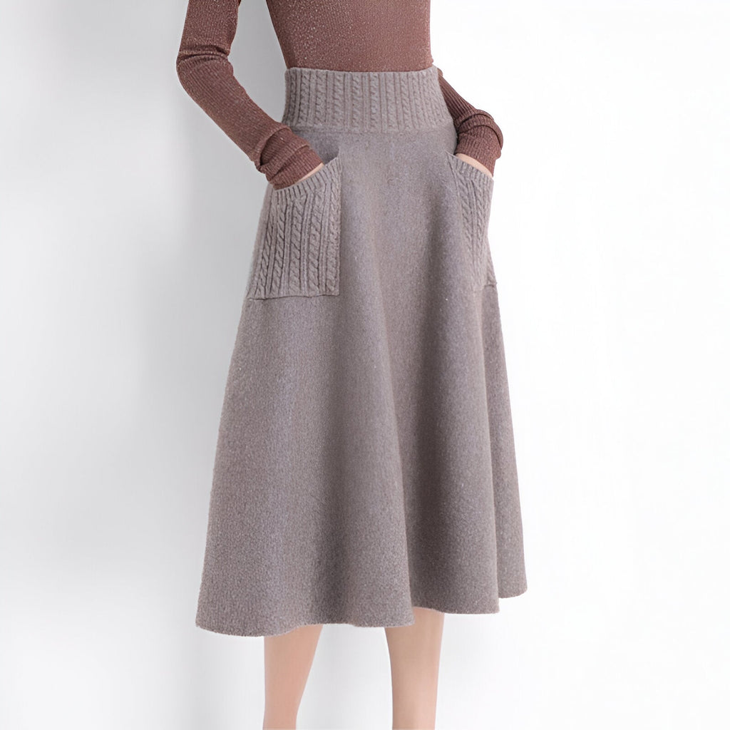 Valenzora | Comfortable camel-colored midi skirt