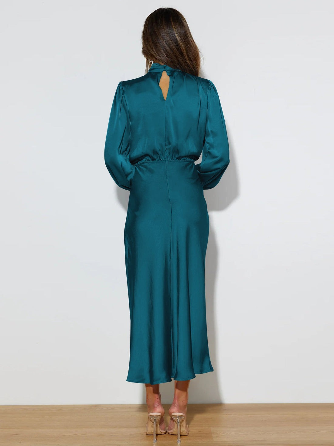 Valenzora | Elegant evening dress for women, long, long-sleeved