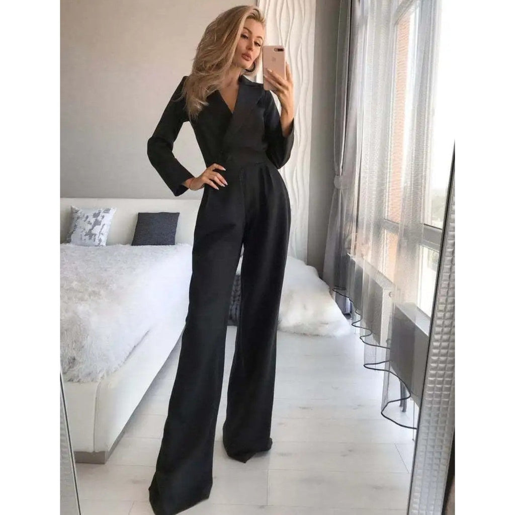 Valenzora | Elegant combination with a high collar