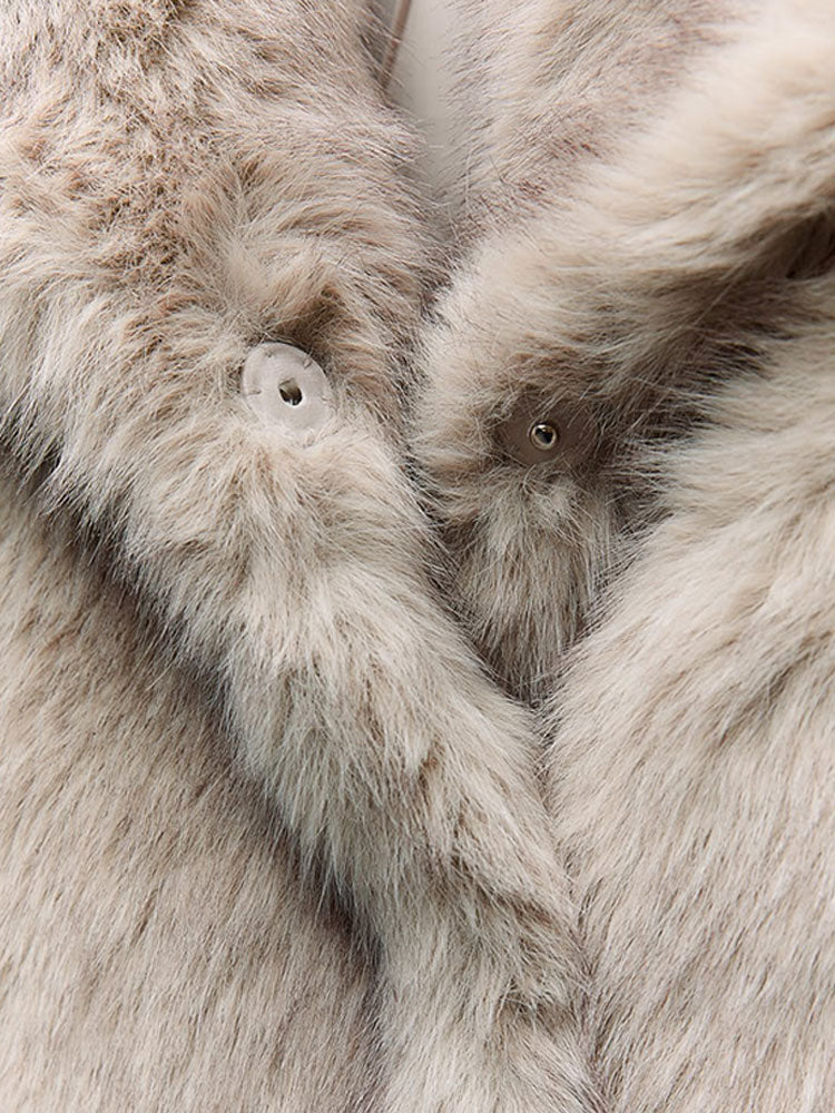 Valenzora | Warm fur jacket for women in a stylish design