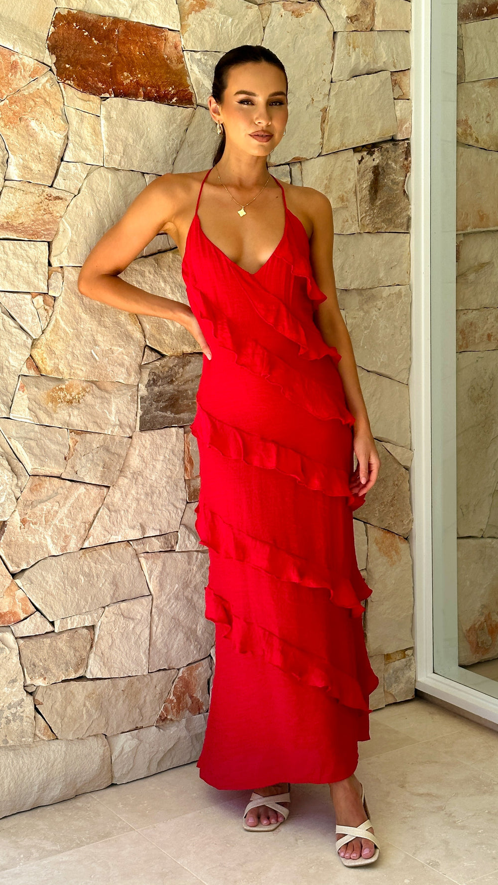 Valenzora | Dress with playful ruffles