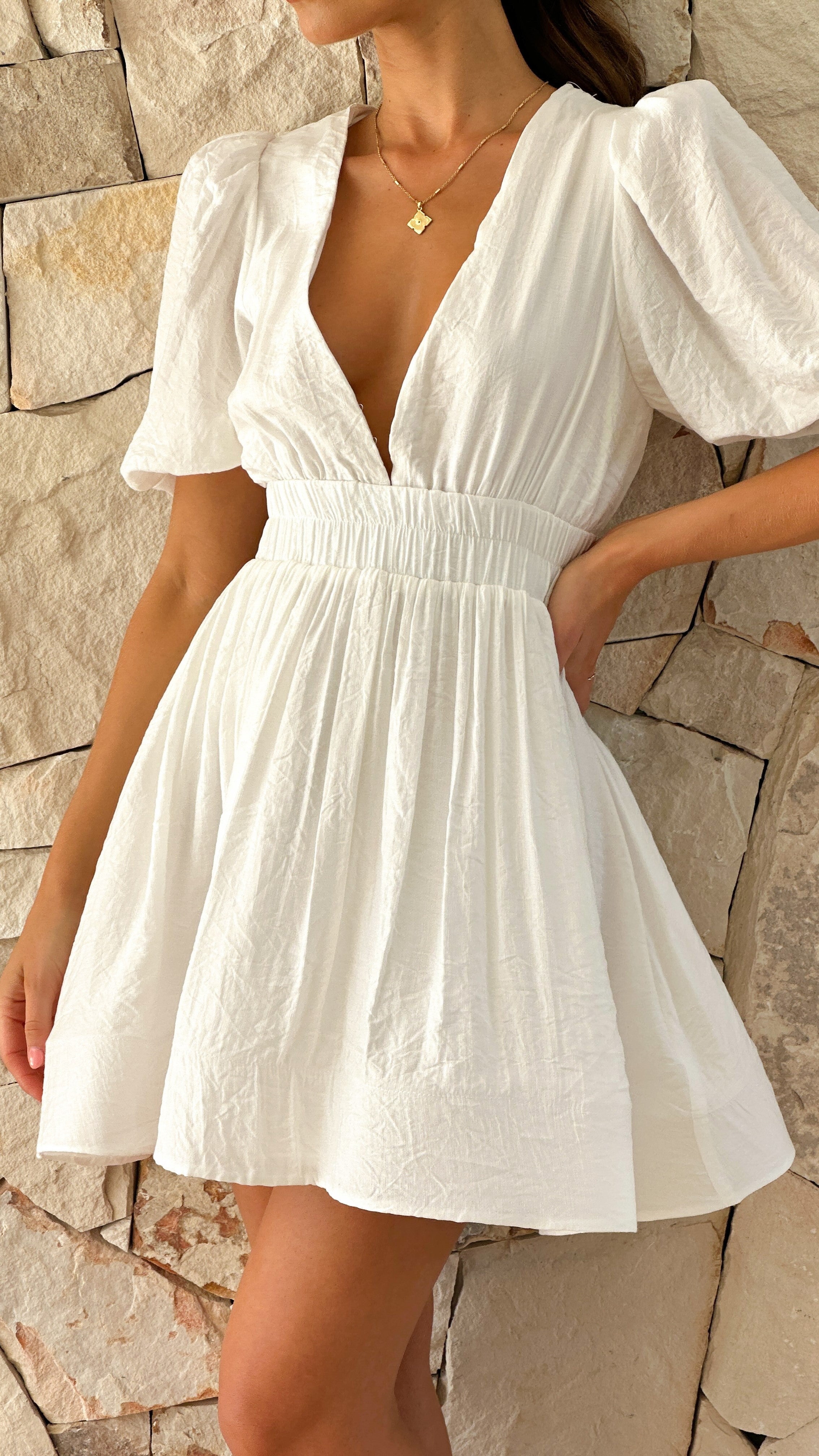 Valenzora | Mini dress with V-neck and puff sleeves for women