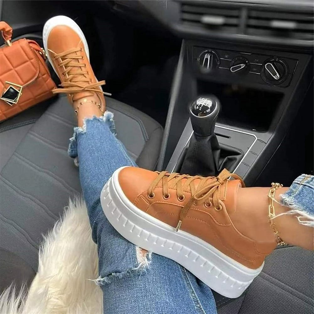 Valenzora | Comfortable lace-up shoes with thick soles for women