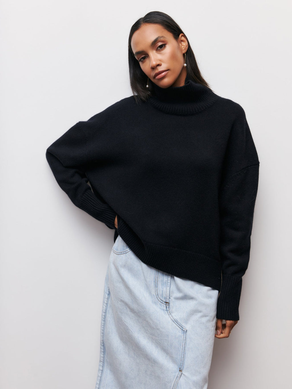 Valenzora | Oversized Strickpullover mit hohem Kragen Damenstrick