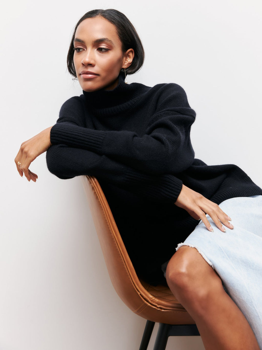 Valenzora | Oversized Strickpullover mit hohem Kragen Damenstrick