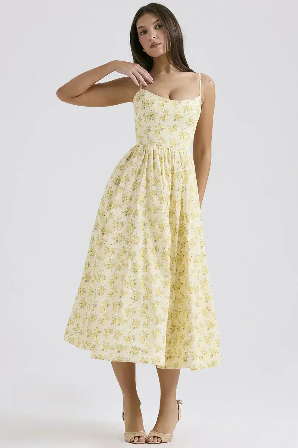 Valenzora | Elegant linen midi dress