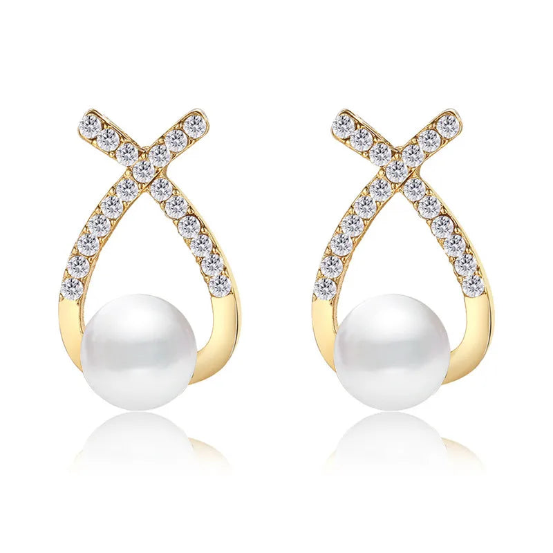 Valenzora | Gold-colored pearl stud earrings