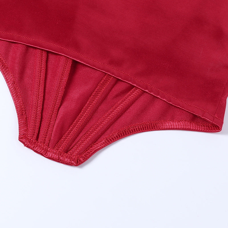 Valenzora | Satin top with puffed sleeves