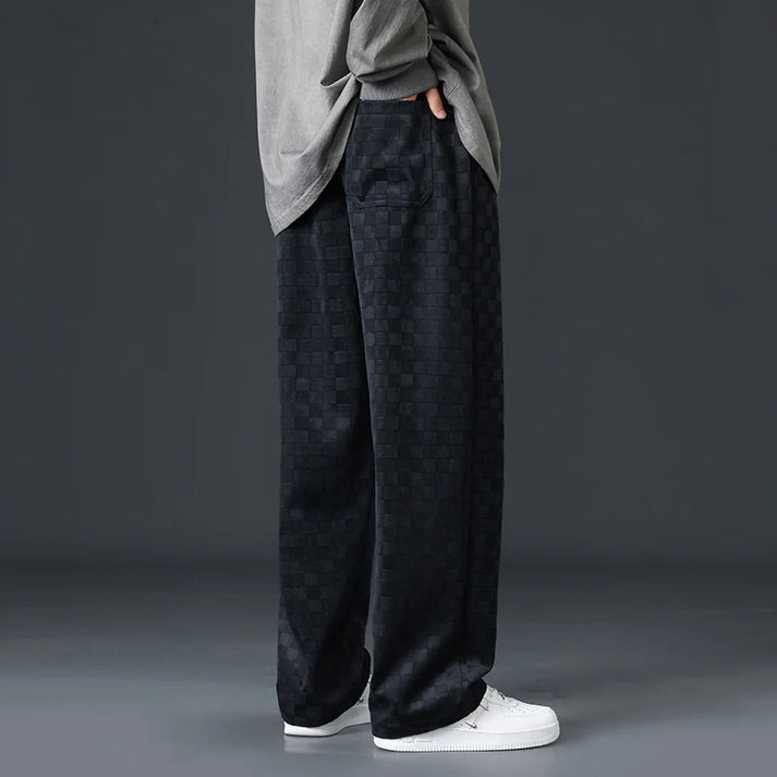 Valenzora | Stylish jogging pants with a checkered pattern