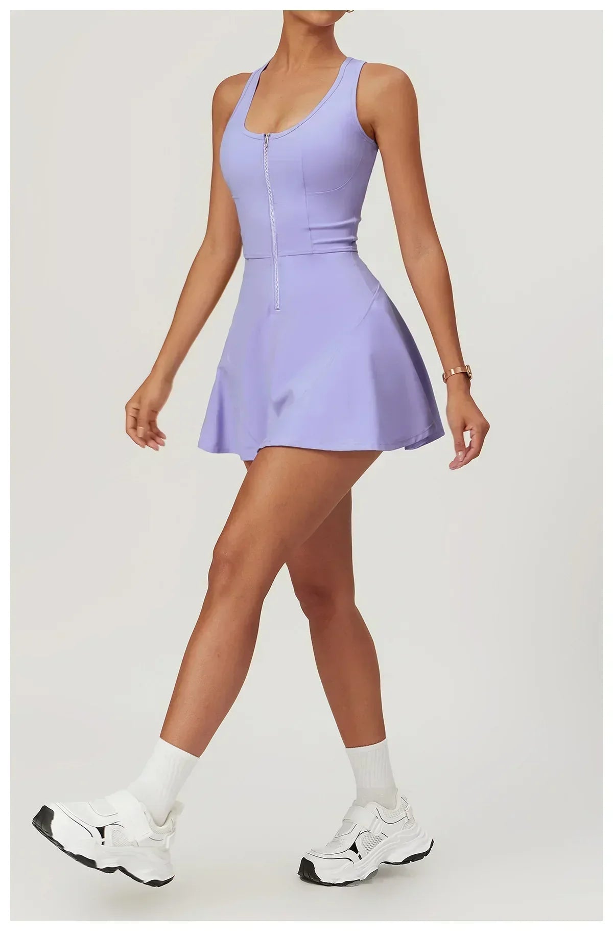 Valenzora | Sports dress with shorts
