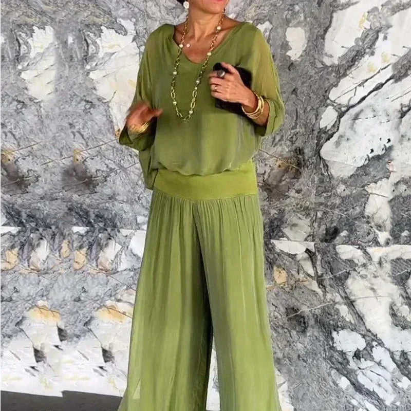 Valenzora | Elegant two-piece set consisting of a chiffon top and wide-leg trousers
