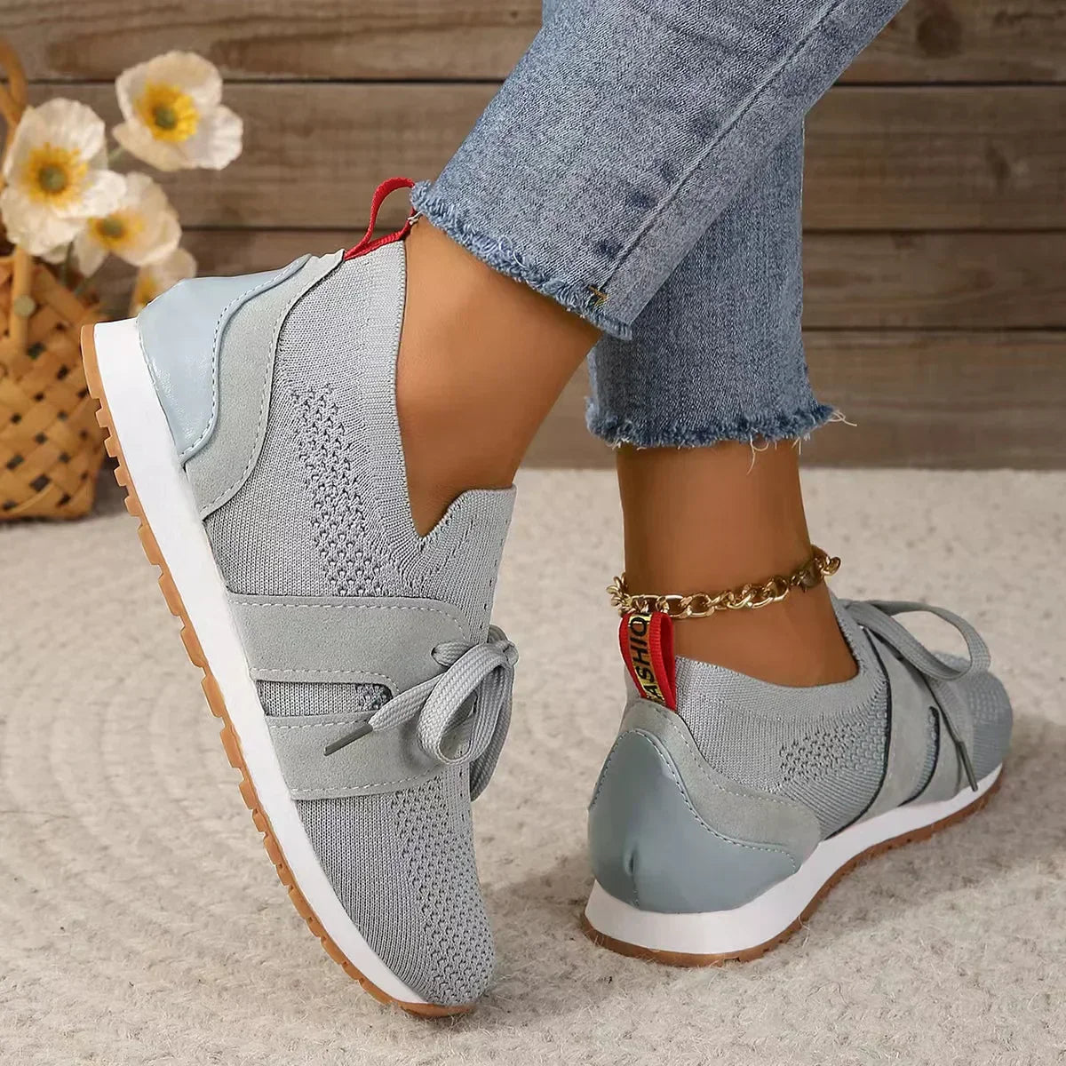 Valenzora | Everyday Sneakers for Comfort and Versatility for Women