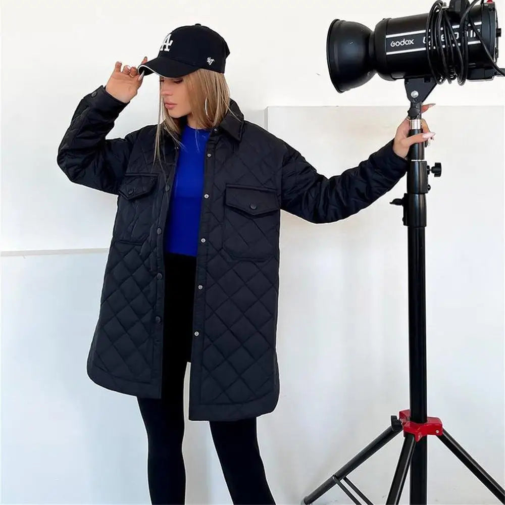 Steppjacke mit Druckknöpfen