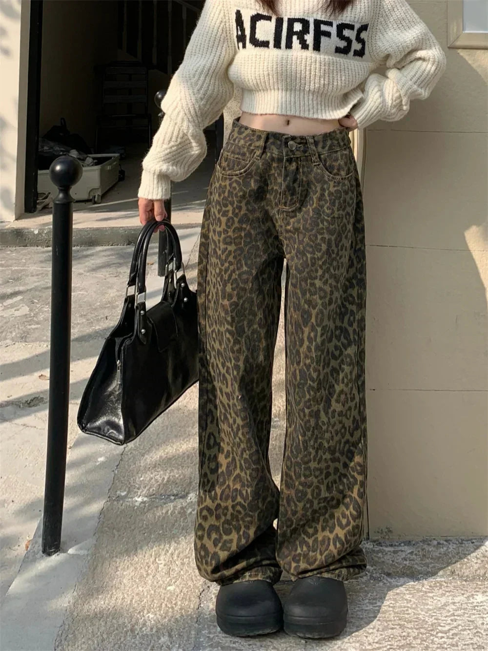 Valenzora | Fashionable Leopard Print Jeans for Women