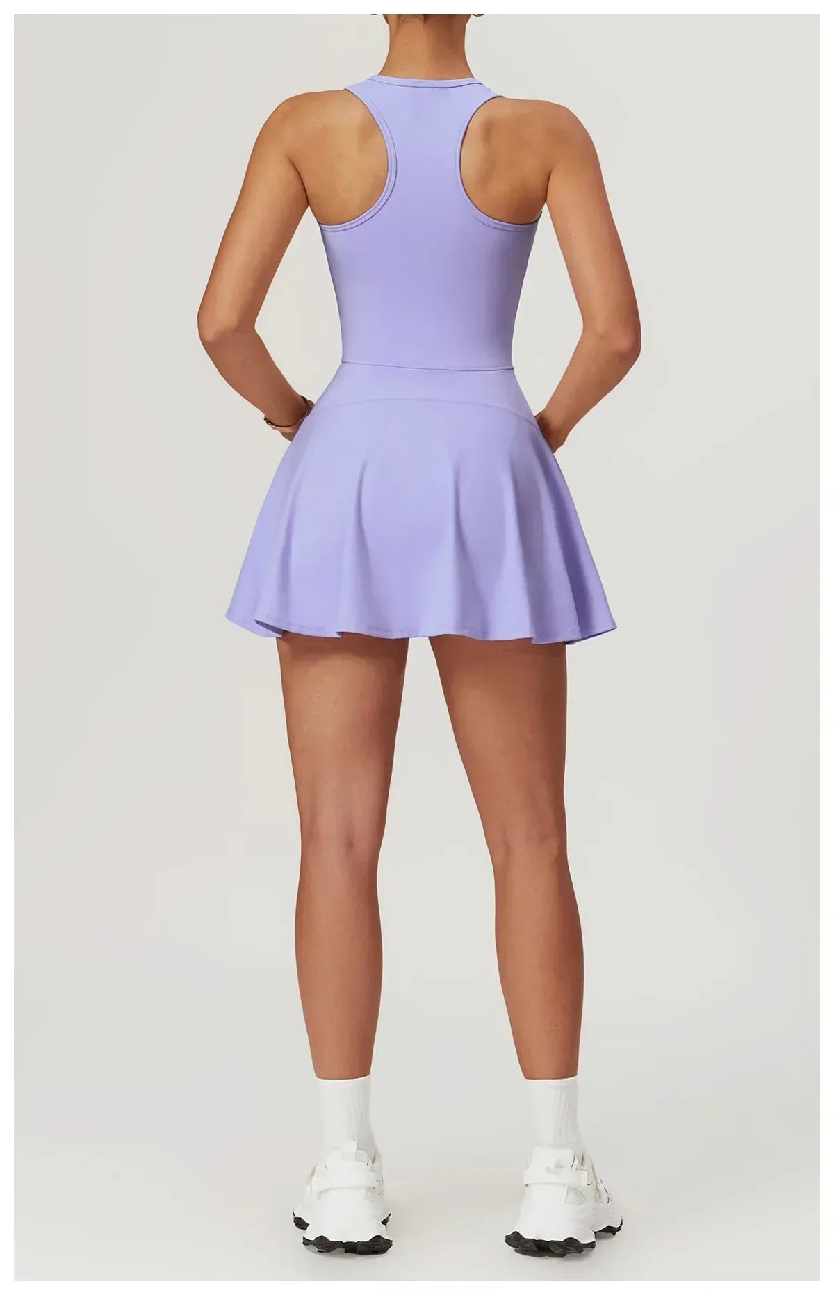 Valenzora | Sports dress with shorts