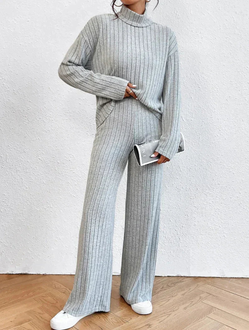 Darlene™ - Knit trousers and roll-neck sweater for women