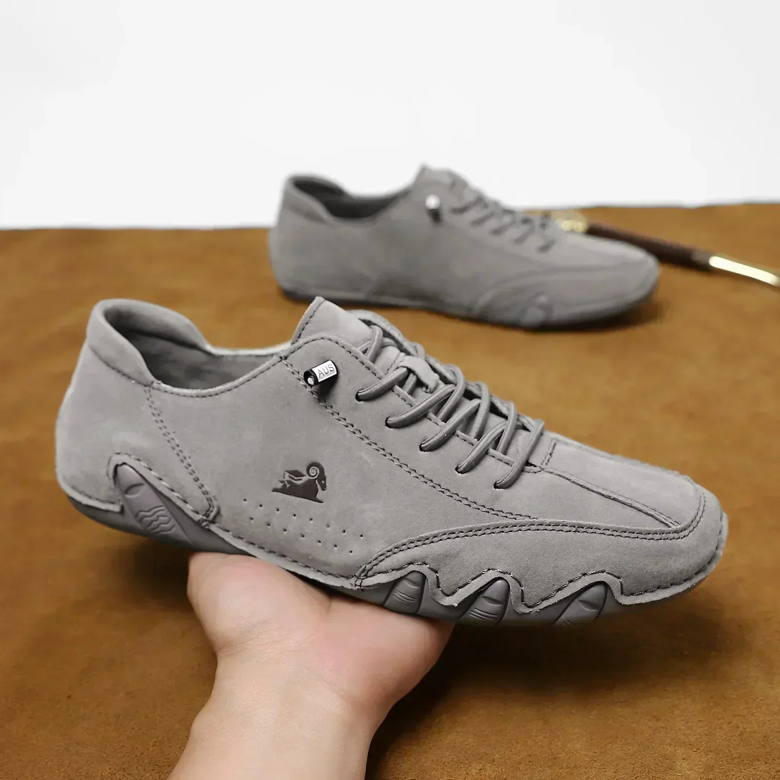 Valenzora | Waterproof, non-slip sneakers with comfortable support
