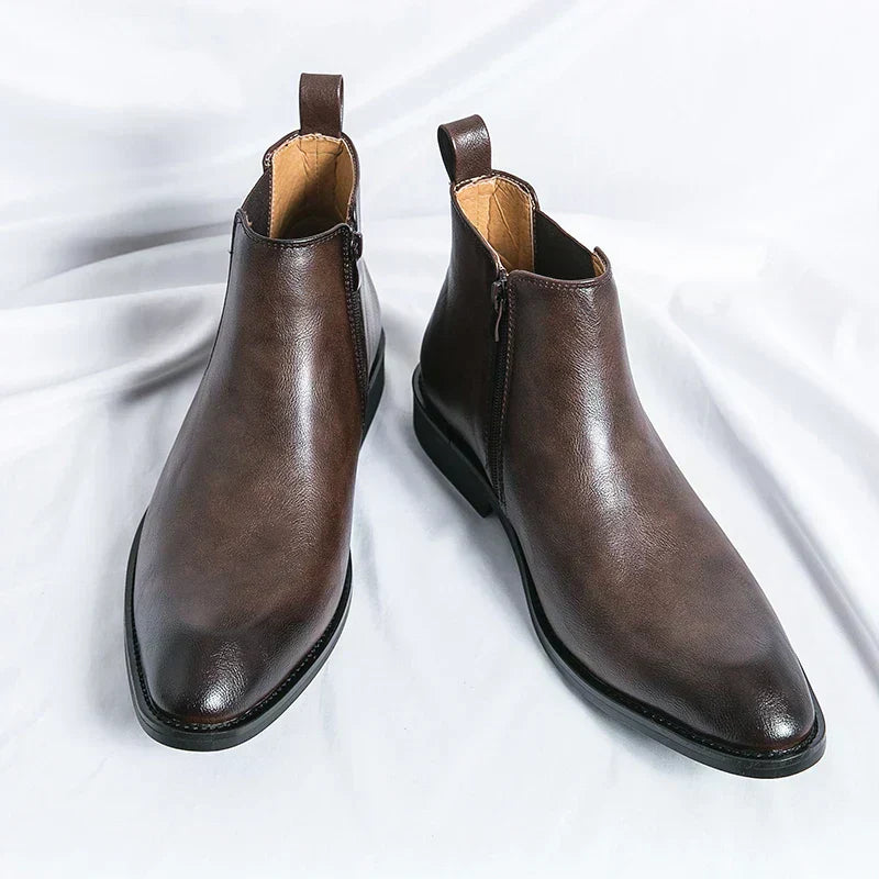 Valenzora | Leather boots with zipper