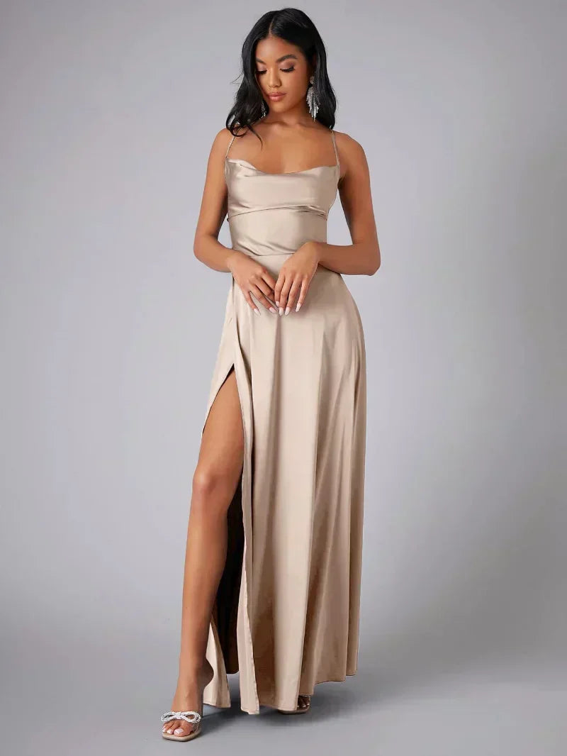 Valenzora | Silk maxi dress with braided back. Dress yourself for formal occasions. Lucette