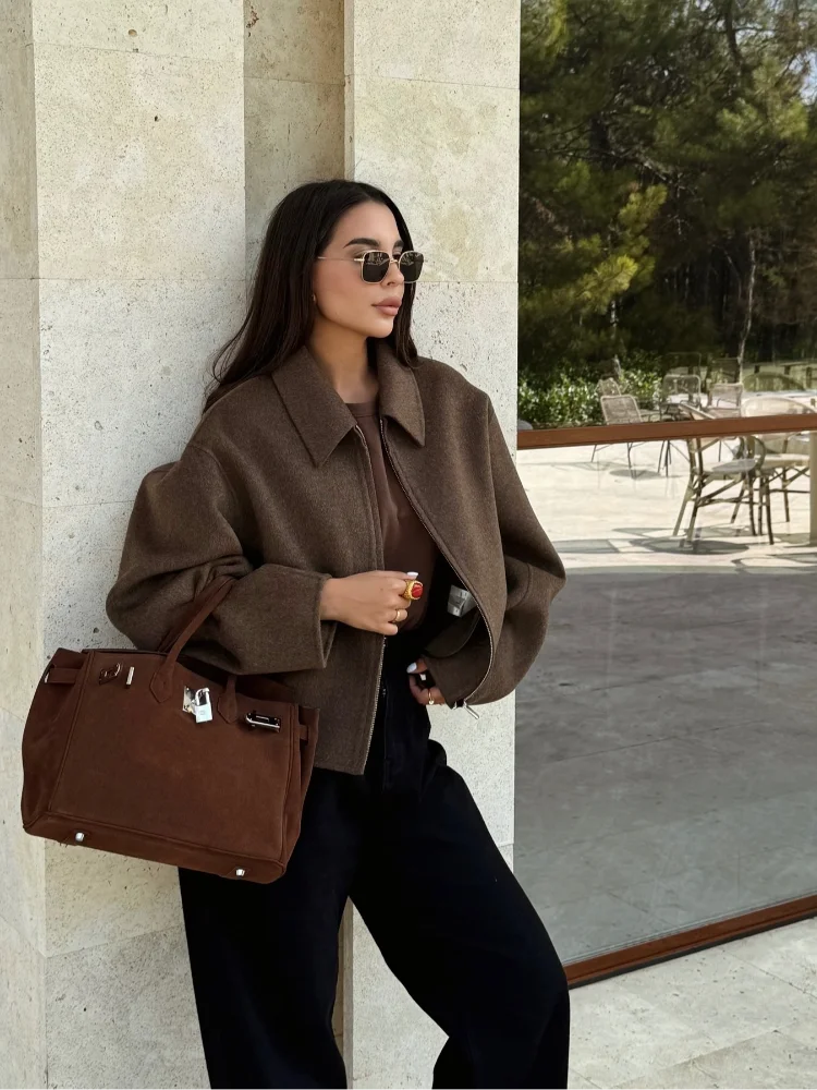 Valenzora | Braune Damen-Wolljacke mit elegantem Kragen