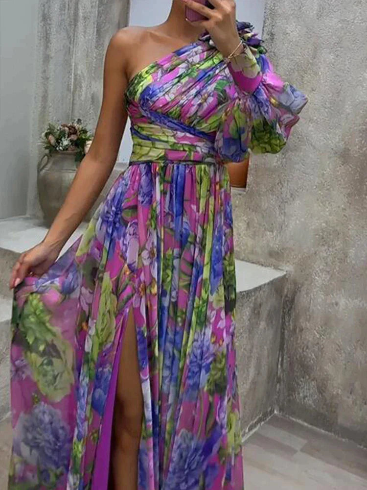 Valenzora | Maxi dress with sexy side slit and one sleeve in purple print