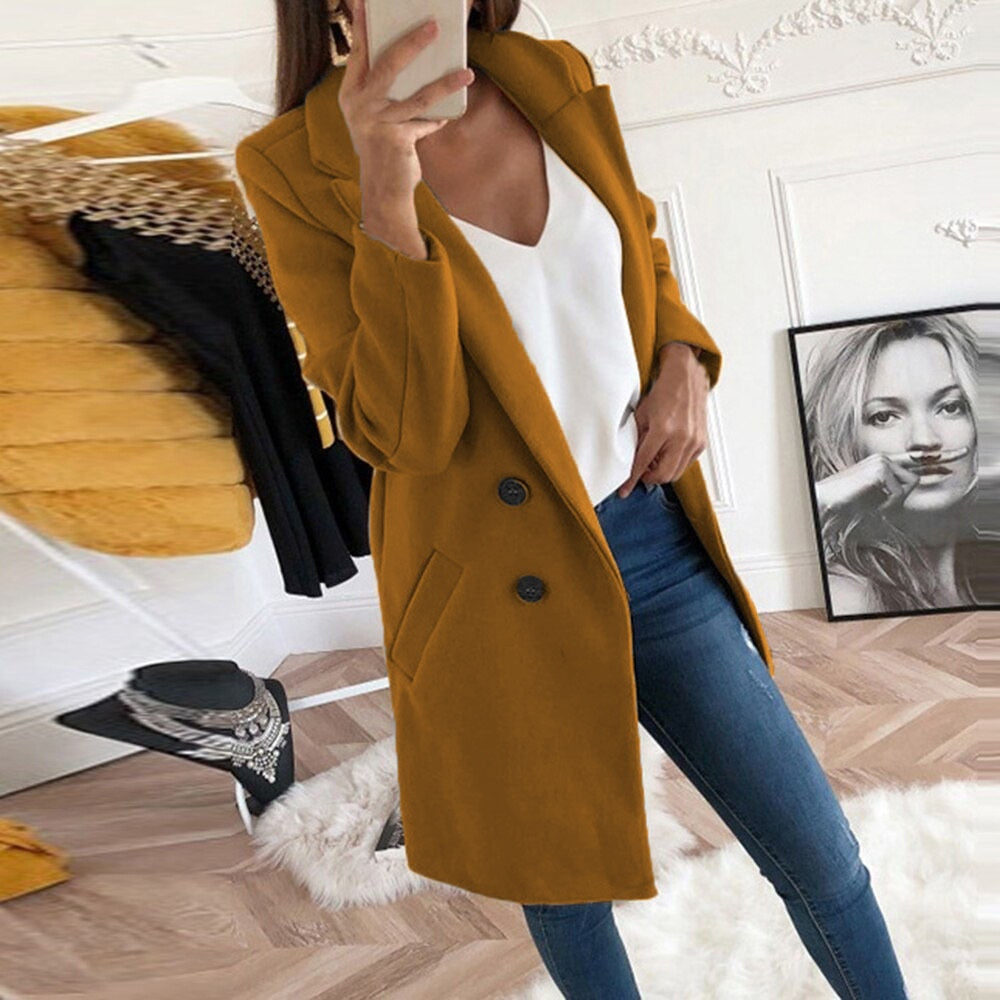 Valenzora - Elegant and warm coat