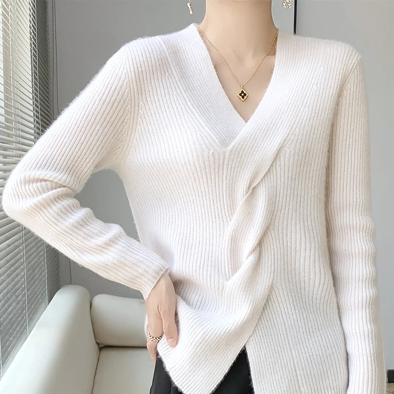 Mirella™ - Women's pullover with twisted V-neck