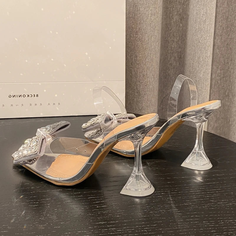 Valenzora | Do you want a fresh start? Pumps, sandals