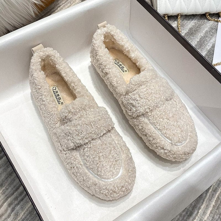 Valenzora | Ultra-fluffy moccasins – Cozy comfort for home