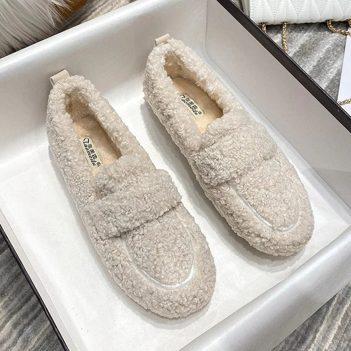 Valenzora | Plush shoes