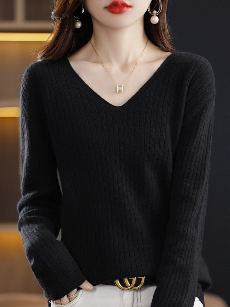 Valenzora – V-Ausschnitt Strickpullover – Eleganter Damenpullover mit Muster