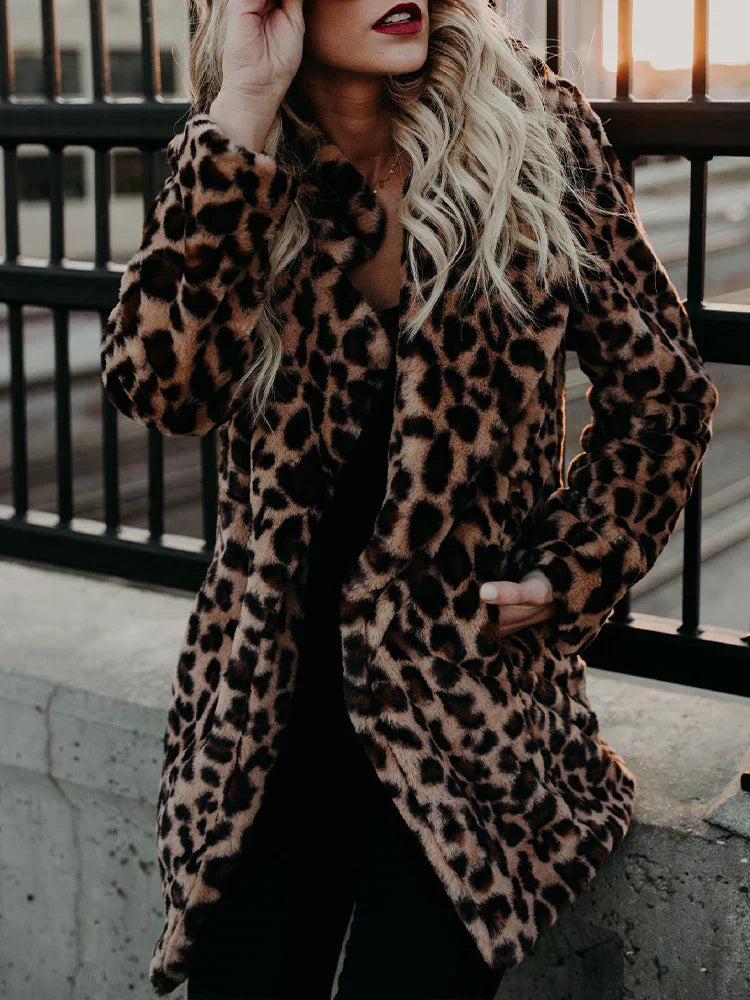 Valenzora - Leopard print coat