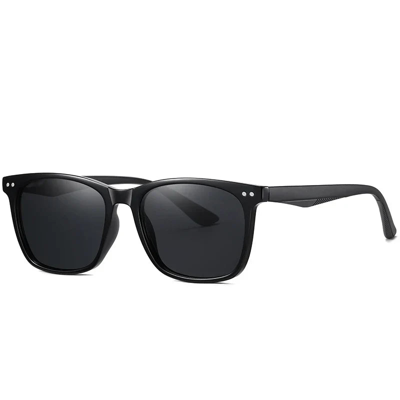 Valenzora | Classic sunglasses with a transparent frame