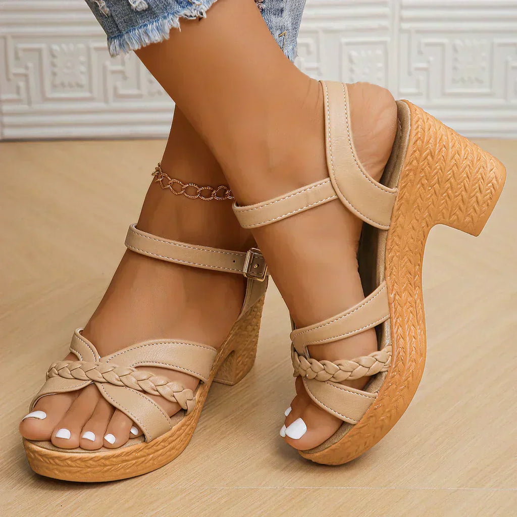 Valenzora | Orthopedic Fashion Sandals