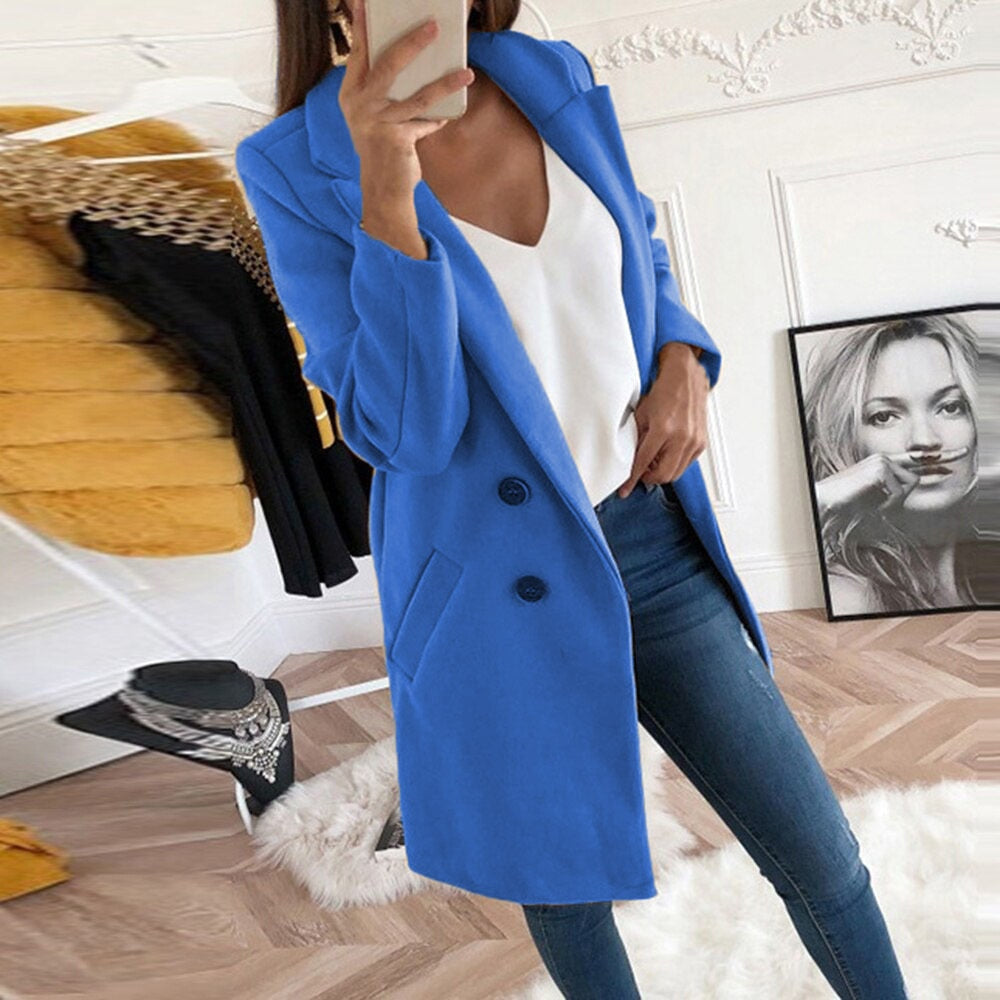 Valenzora - Elegant and warm coat