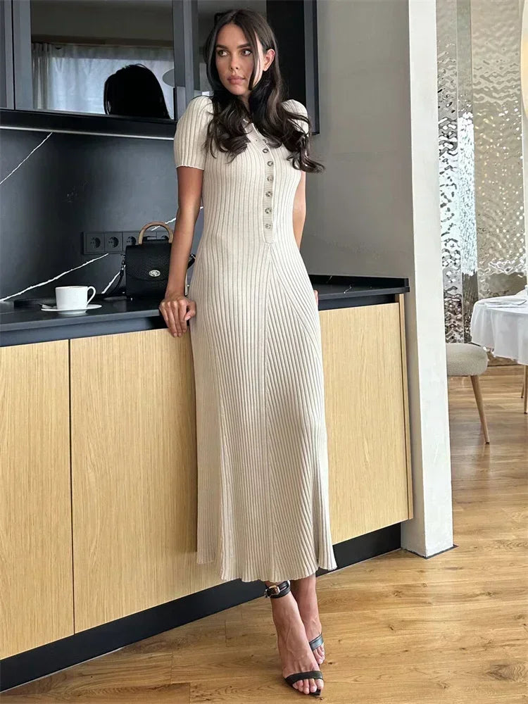 Valenzora | Maxikleid aus Patchwork-Strick mit Revers