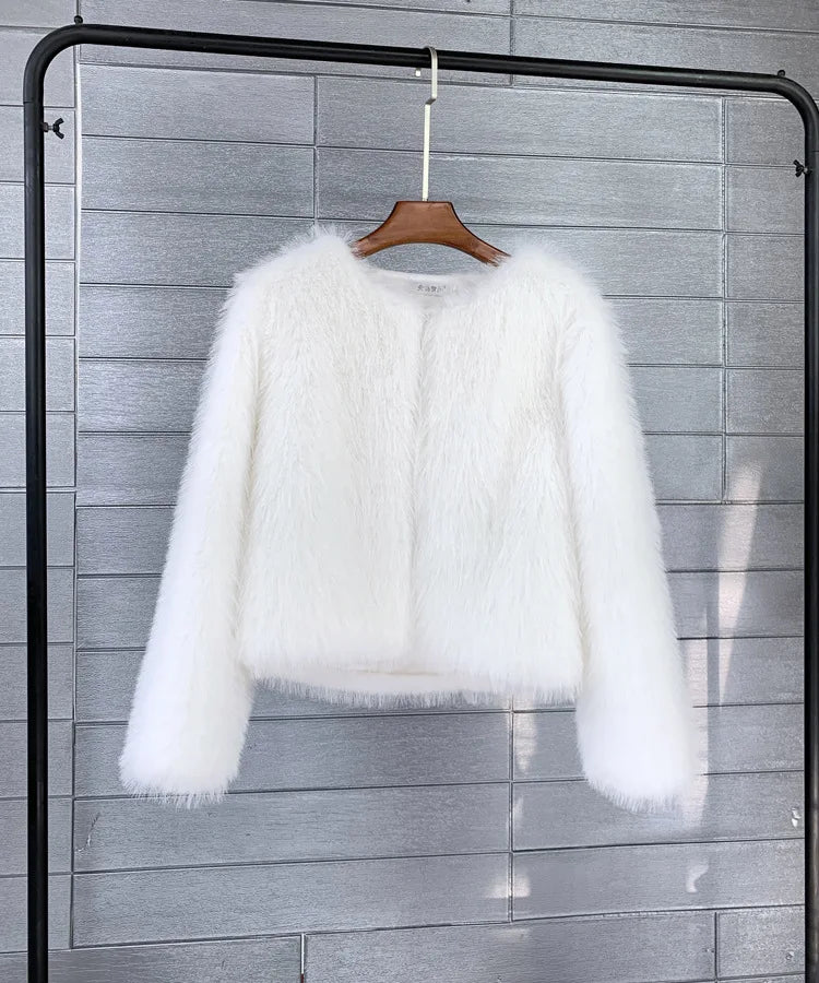 Plush jacket made of fluff