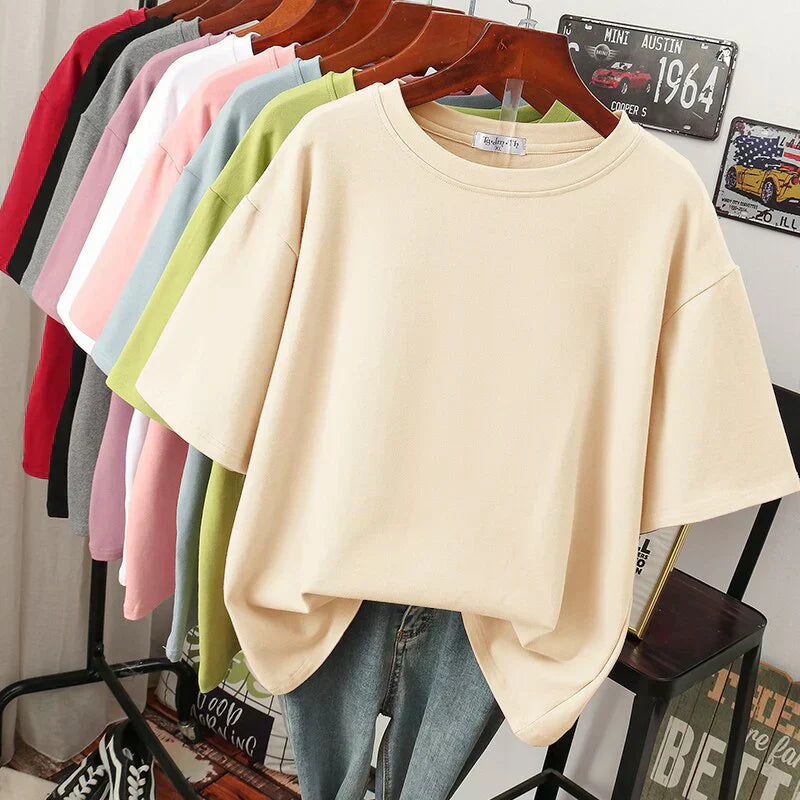 Valenzora | Cozy cotton basic T-shirt in plus sizes for women