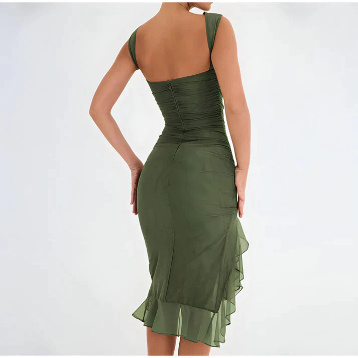 Valenzora - Elegant bodycon dress with ruffles